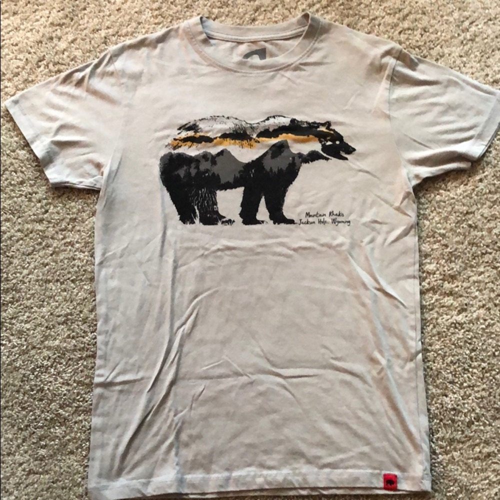 Jackson Hole bear design tee